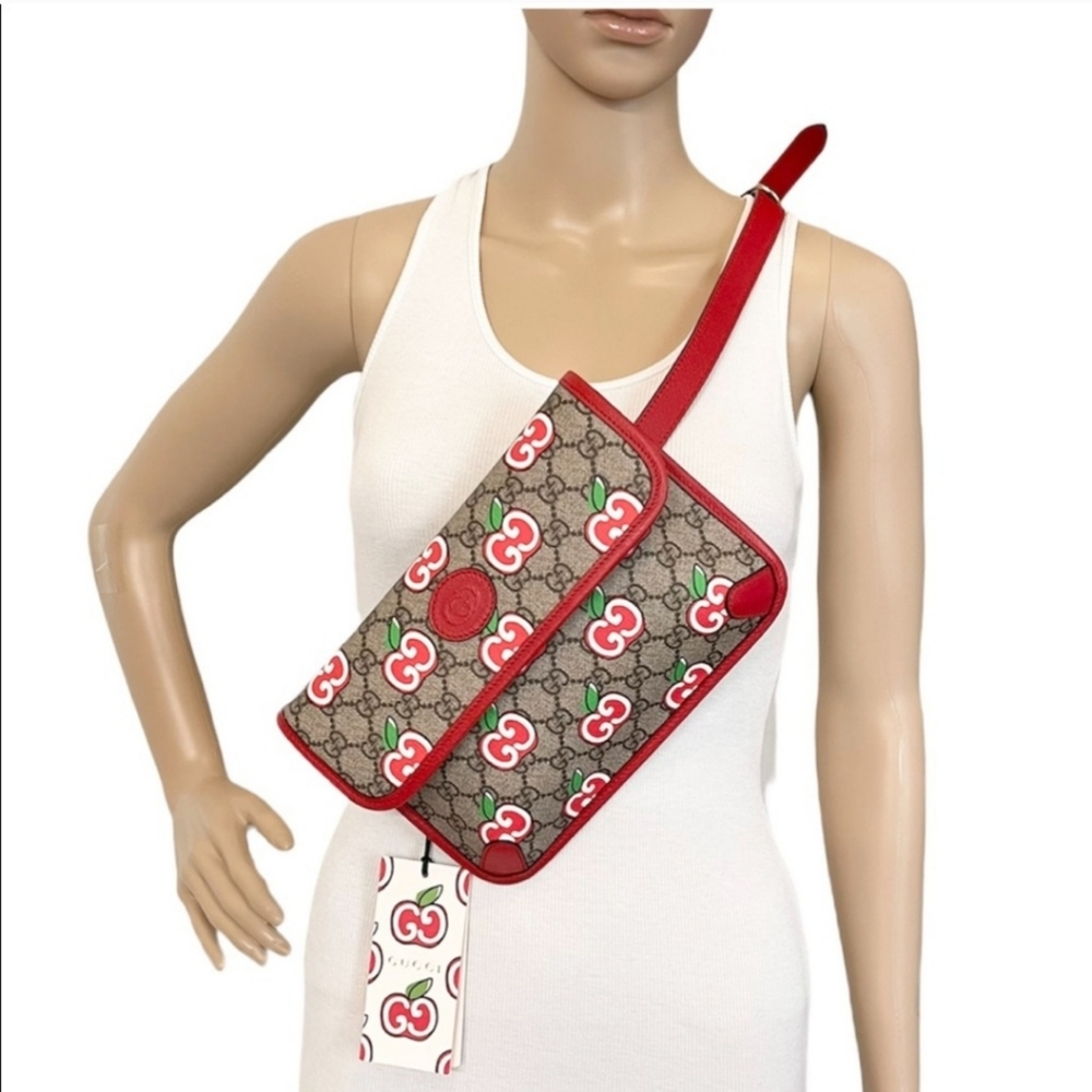 NWOT Gucci Limited Edition Apple GG Supreme Fanny Pack Waist Belt Bag - Picture 16 of 16